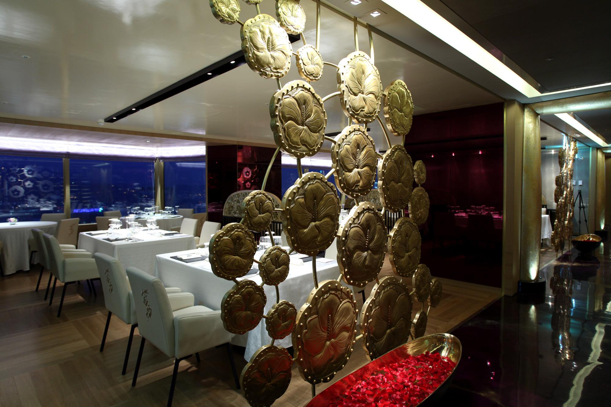 Lotte Hotel Seoul Executive Tower Екстериор снимка The interior of the restaurant