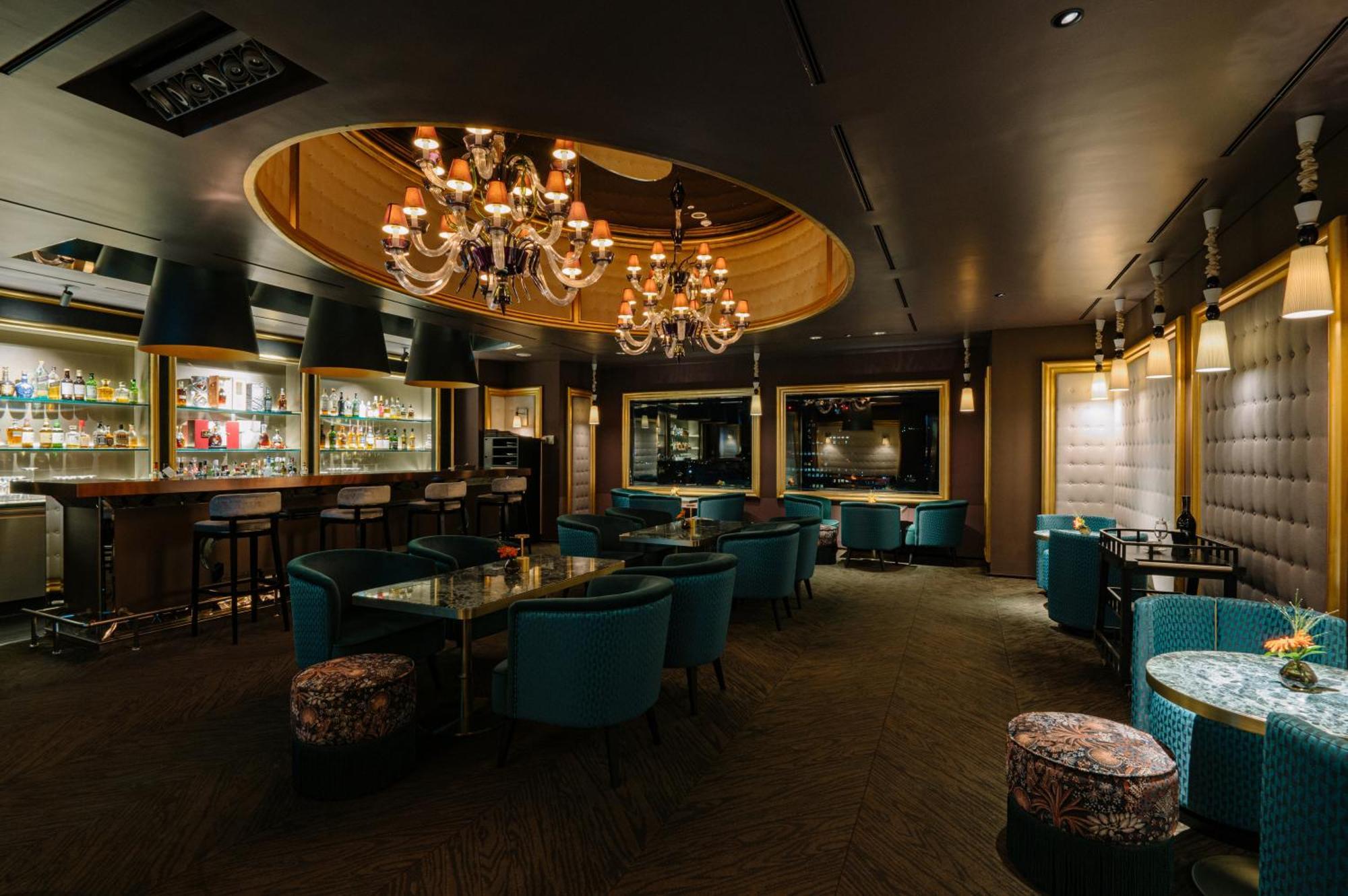 Lotte Hotel Seoul Executive Tower Екстериор снимка The interior of the bar