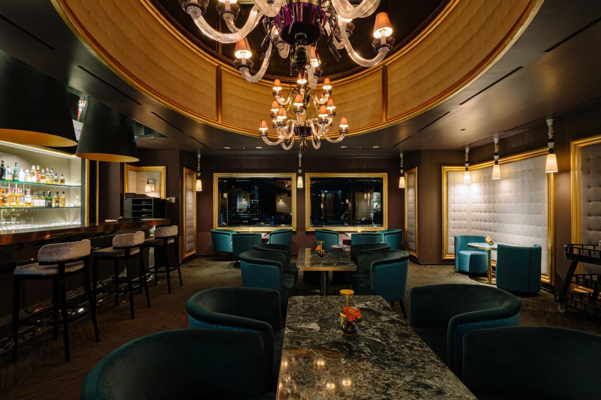 Lotte Hotel Seoul Executive Tower Екстериор снимка The interior of the lounge