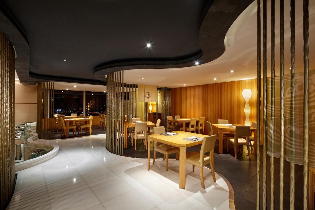 Lotte Hotel Seoul Executive Tower Екстериор снимка Restaurant in the hotel